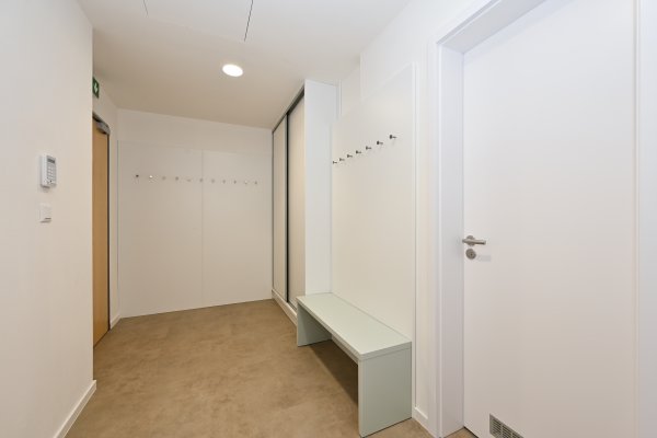 D1 6.5 Kancelář / Ateliér s balkonem 63 m2 - Další 2