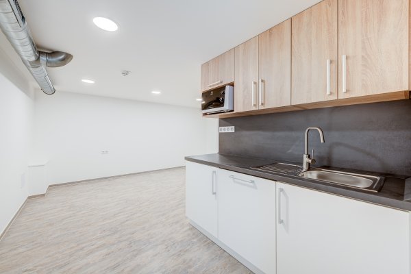 Kancelář / Ateliér 204 m2 - Další 4